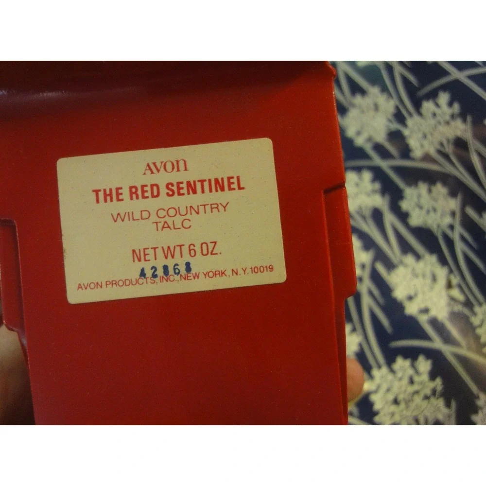 Vintage Avon THE RED SENTINAL fire engine‎ truck after shave bottle decanter